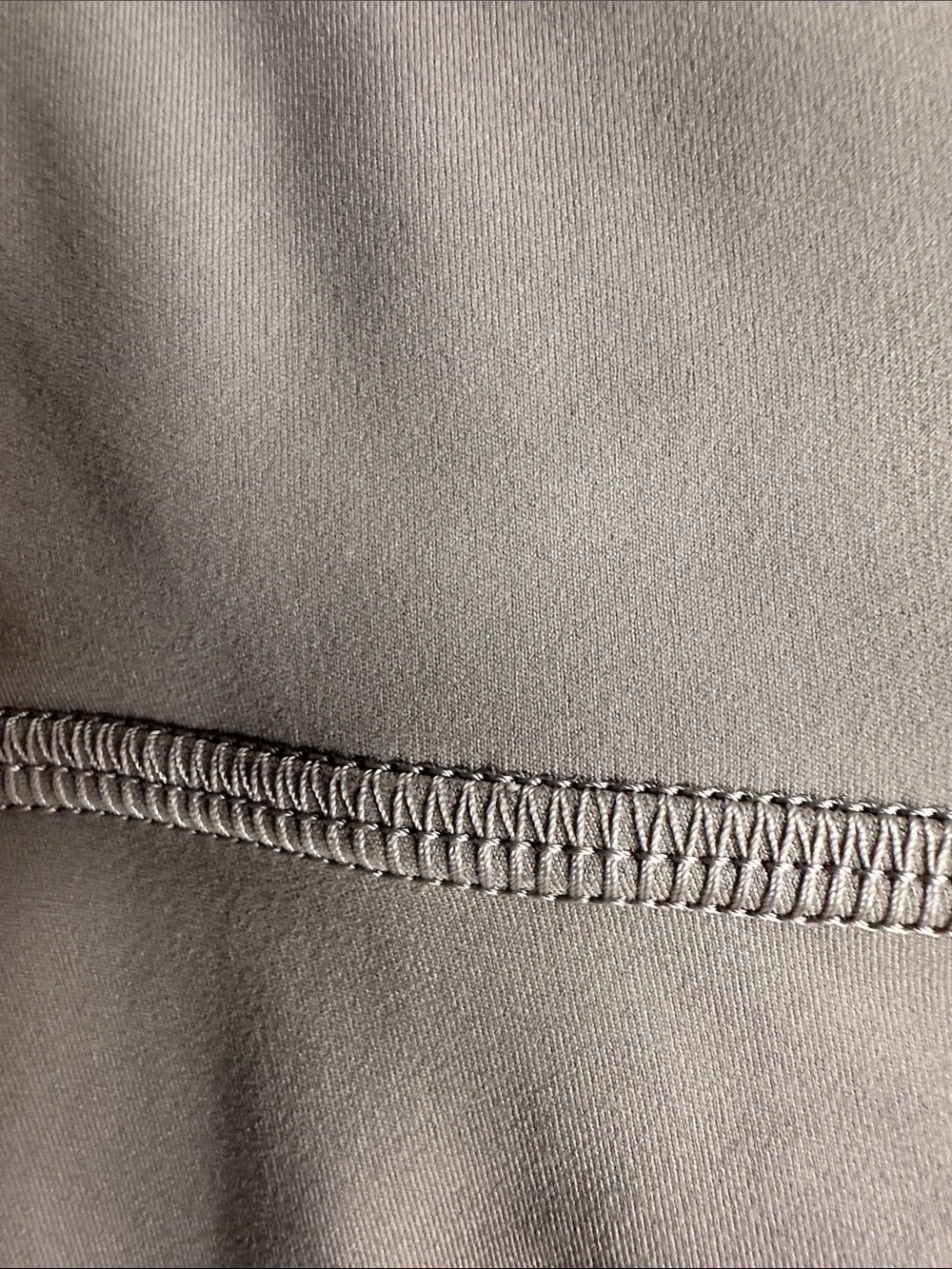 lululemon Women’s Athletic Pants – Taupe /white Size 2